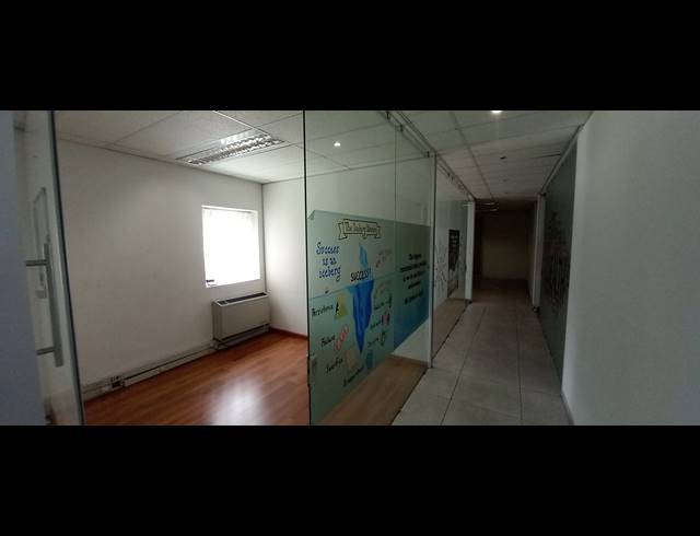 189M² OFFICE TO LET IN RIVONIA